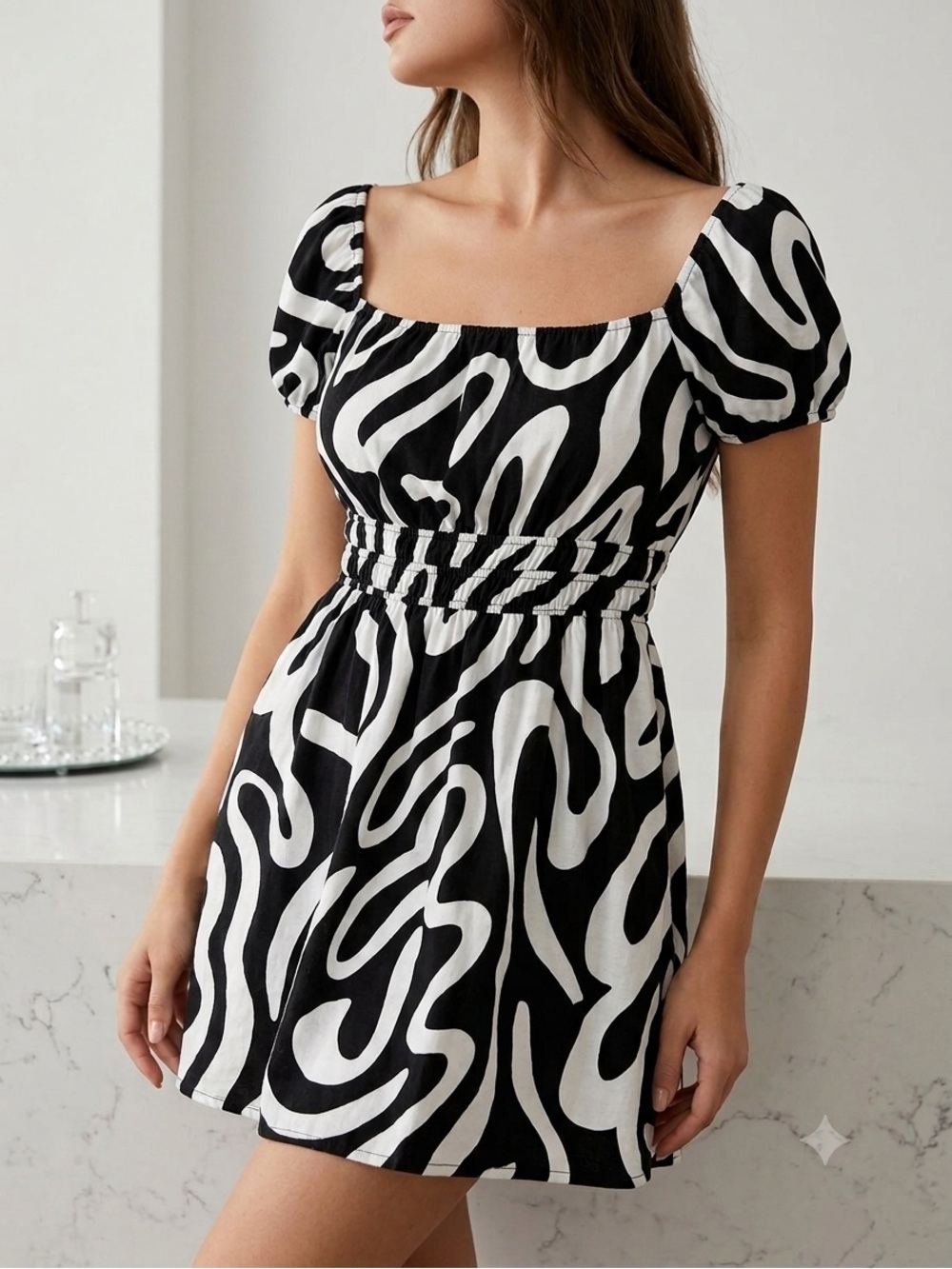 Black White Abstract Swirl Mini Dress Womens Large L Puff Sleeve EUC